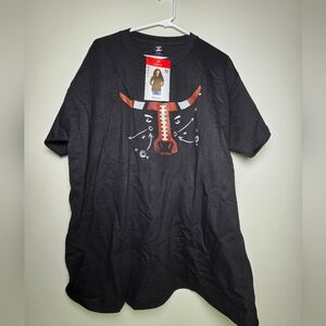 Nwt Hanes Beefy Football Bull Tshirt Large